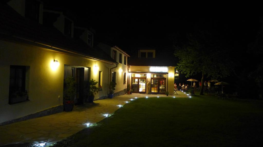 Penzion Fousek Zvikovske Podhradi Exterior photo